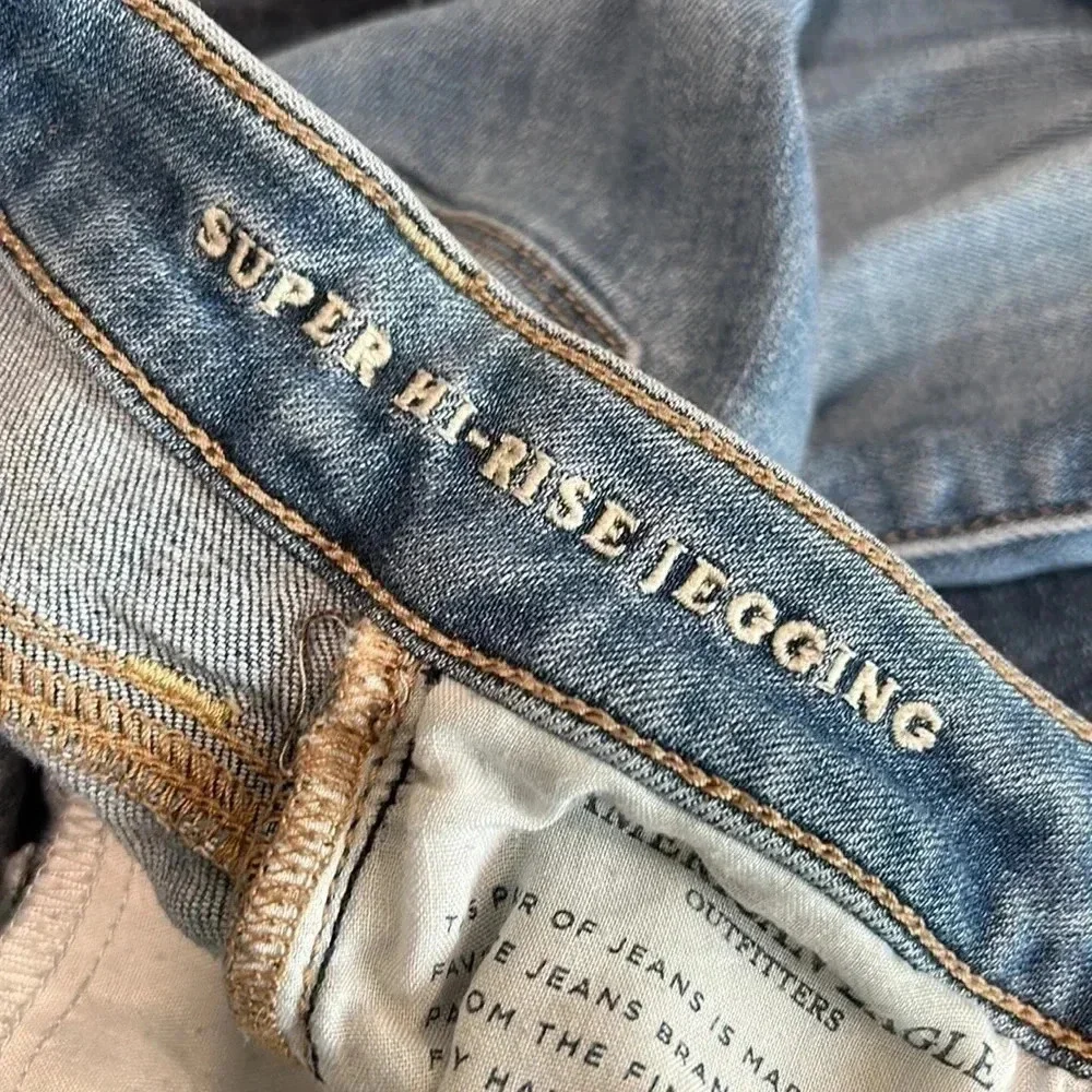 American Eagle Outfitters super hi-rise jegging